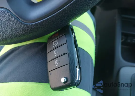 2016 Kia Forte Lx из США, поврежденный, VIN KNAFK5A89G5656648